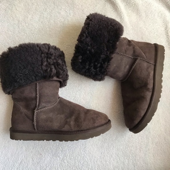 Ugg classic tall boot - Picture 2 of 8